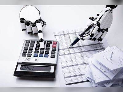 How Artificial Intelligence Can Replace Accountants and Auditors